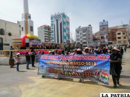 Fejuve protagoniza desfile por su aniversario /LA PATRIA