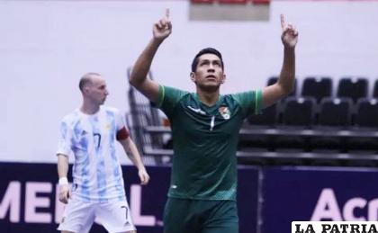 Miguel Padilla defenderá la casaca de Barracas Central
/Prensa Futsal