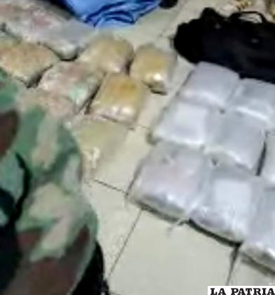 Incautaron 35 paquetes de marihuana, dos carros y varios celulares /Cortesía