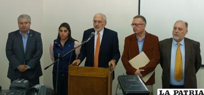 La conferencia de prensa realizada por Comunidad Ciudadana /LA PATRIA