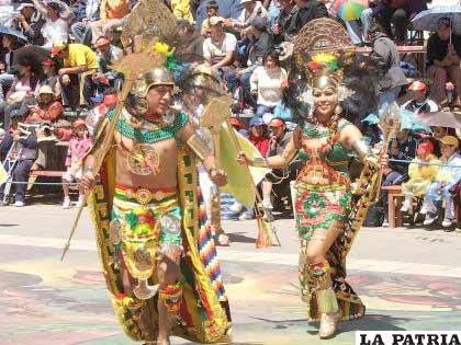 Trajes de reciente creación en la danza de los Incas