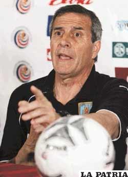 El DT Oscar Tabárez