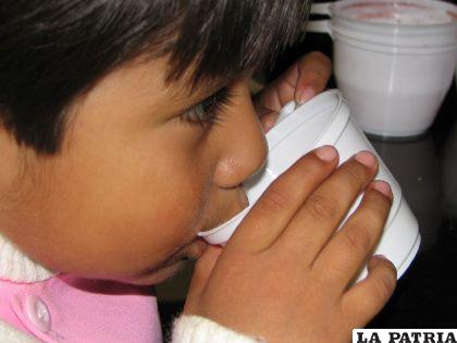 La alimentación es determinante para mejorar el nivel de aprendizaje en la población escolar