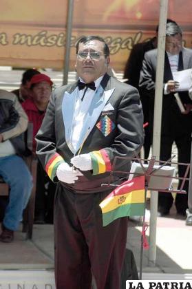 El maestro Demetrio Choque, dirigió la primera parte del Festival