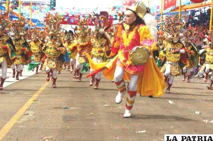 Diabladas se lucieron para ratificar que Oruro es cuna de ésta danza