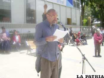 Rodolfo Häsler, poeta español