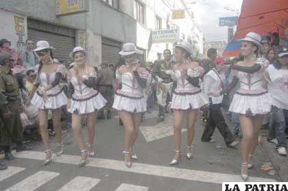 Alegres figuras de los “Caporales CBN”