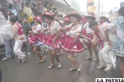 Danza estilizada “Inti Llajta”