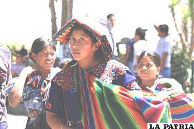 En América Latina, la pobreza afecta especialmente a las mujeres