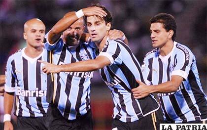 Jugadores de Gremio pretenden vencer esta noche