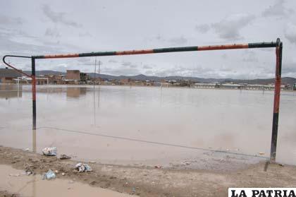 Canchas anegadas en la zona Este (5 canchas)