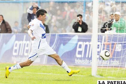 Joaquín Botero la esperanza goleadora de San José