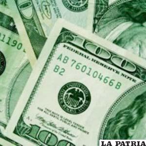 El dólar se deprecia cada vez más en Bolivia