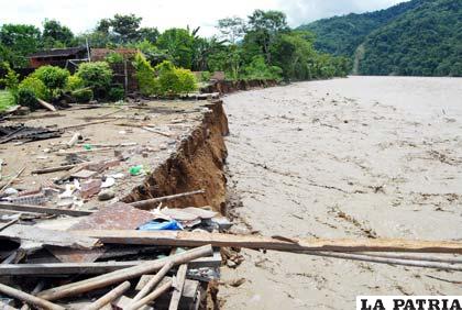 Las riadas destruyen viviendas, hay emergencia en Bolivia como consecuencia de las lluvias