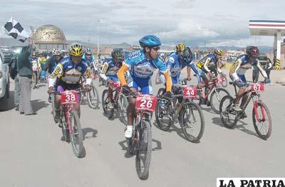 Los mejores ciclistas intervienen en la Copa Bolivia de Ciclismo