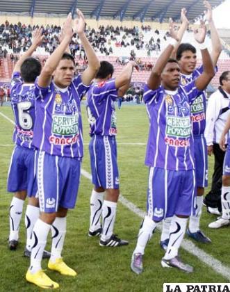 Jugadores de Real Potosí, pretenden sorprender a San José