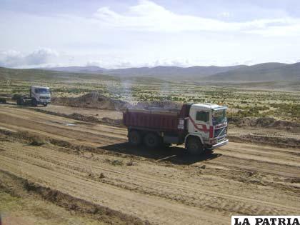 Obras en la doble vía Oruro - La Paz 