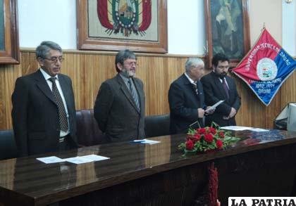 Autoridades universitarias