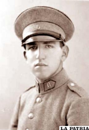 Alberto Unzaga de la Vega, muerto en la Guerra del Chaco (1933). 
Segundo hijo del coronel Camilo Unzaga y de Rebeca de la Vega