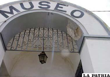 Deterioros en estructura del Museo “Eduardo López Rivas”