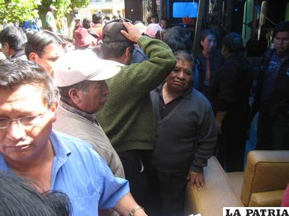Gremiales en conflicto por feria del mueble que llega de La Paz