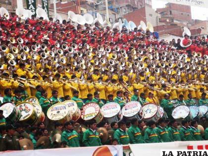 Festival de Bandas, parte de la Obra Maestra