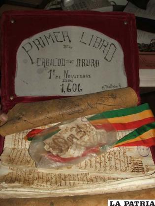 Antigua acta de fundación de la ciudad de Oruro