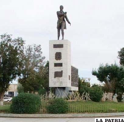 Monumento a Sebastián Pagador, héroe de la revolución del 10 de Febrero