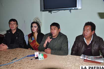 En conferencia de prensa se anunció la coronación de la predilecta del Carnaval 2012, María Asunción Columba