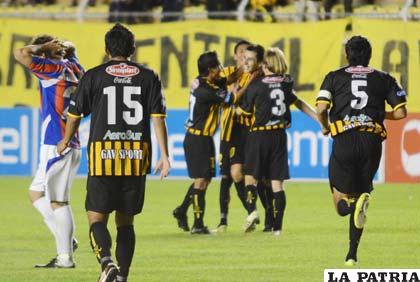 Los atigrados no pierden la esperanza de vencer al Santos