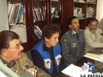 Conferencia de prensa en la que autoridades departamentales reflexionaron a los jóvenes para que no consuman bebidas alcohólicas