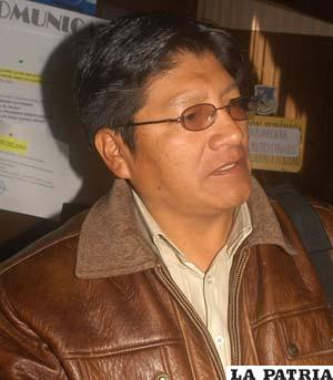 Froilán Fulguera, asambleísta