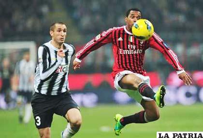 Una acción del partido Juventus ante Milan