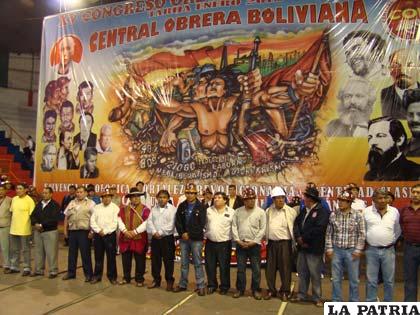 El nuevo Comité Ejecutivo elegido en el Congreso de Tarija