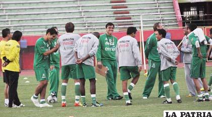 La Selección Nacional dirigido por Gustavo Quinteros ayer entrenó en Cochabamba