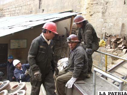 Sindicato de Trabajadores Mineros de Huanuni se prepara para elecciones