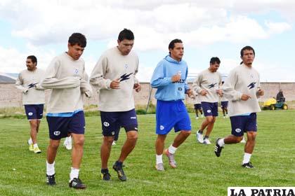 Durante el entrenamiento de San José, ayer por la tarde
