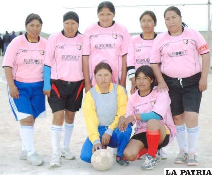 Jugadoras del equipo M-14 “B” conquistaron el título