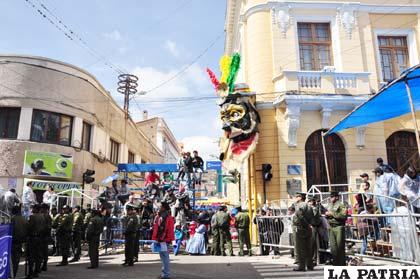 Careta mecatrónica de moreno volverá a adornar el Carnaval