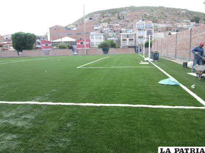 Canchas del complejo Jesber deberán ser entregadas lo antes posible