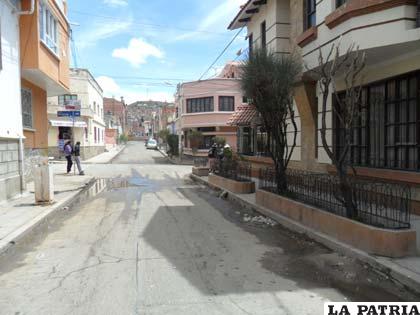 Sectores aledaños a la ruta de la entrada del Carnaval, son los más afectados con la suciedad y el desorden que se generan en la fiesta 