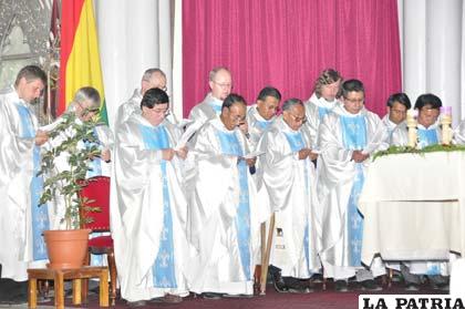Religiosos darán la bienvenida a danzarines