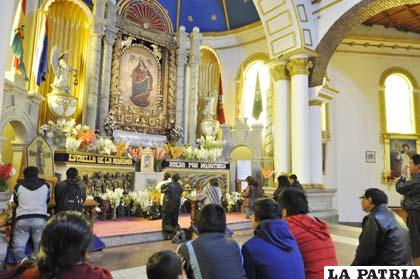 La Virgen del Socavón es conocida también como la Patrona de los orureños