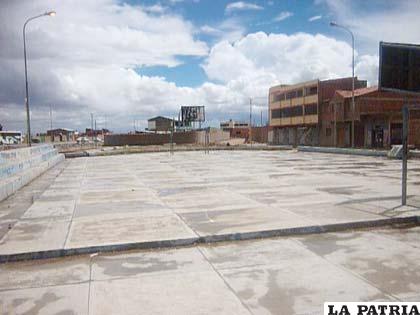 El polifuncional de la final Santa Bárbara sin ninguna actividad