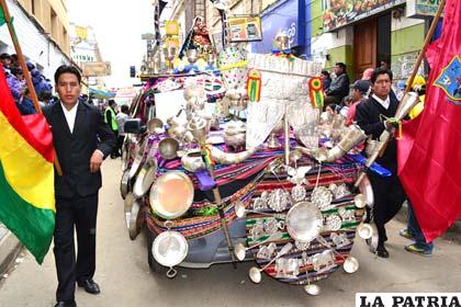 El lujoso cargamento que presentó la Morenada Central Oruro