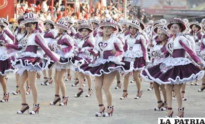 La Kullawada, danza de los hilanderos