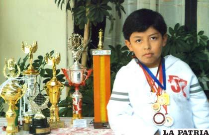 Leandro Morales, ganador del certamen
