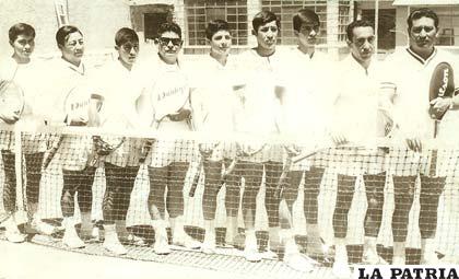 Integrantes del National Tennis Club en 1967 
