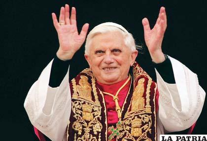 Hoy será el último Ángelus del Papa Benedicto XVI
