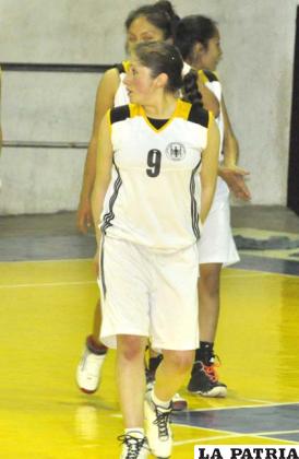 Romina Rodríguez, buen valor en Alemán